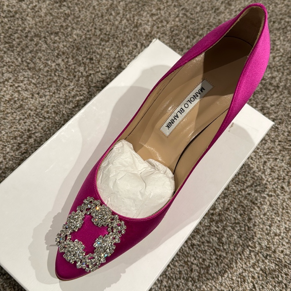 Manolo Blahnik 70mm Satin Hangisi size 41